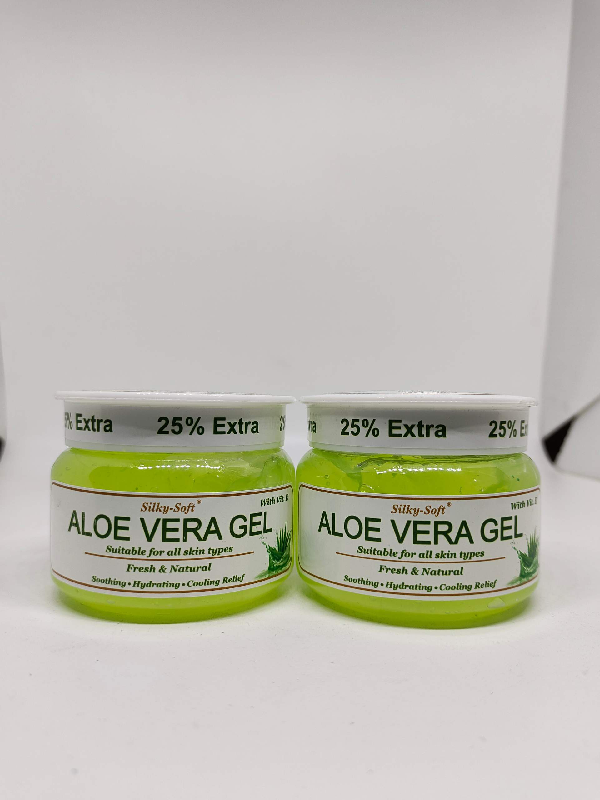 Silky-Soft Aloe Vera Gel With Vitamin E